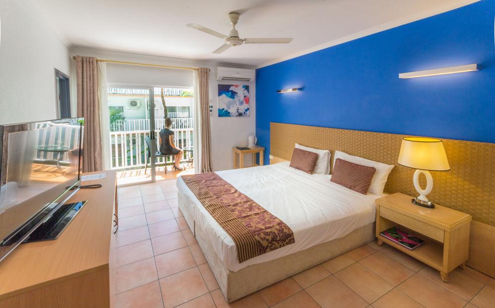 Coral Tree Inn Cairns Bagian luar foto